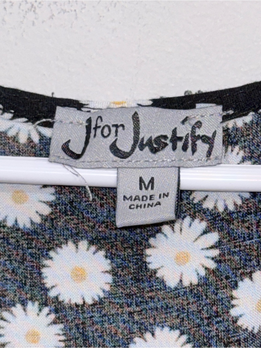 J for Justify Black Daisy Floral Tiered Minidress Size M EUC - Picture 3 of 3